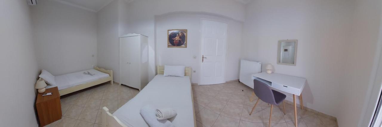 Holiday home Kallistimon House *