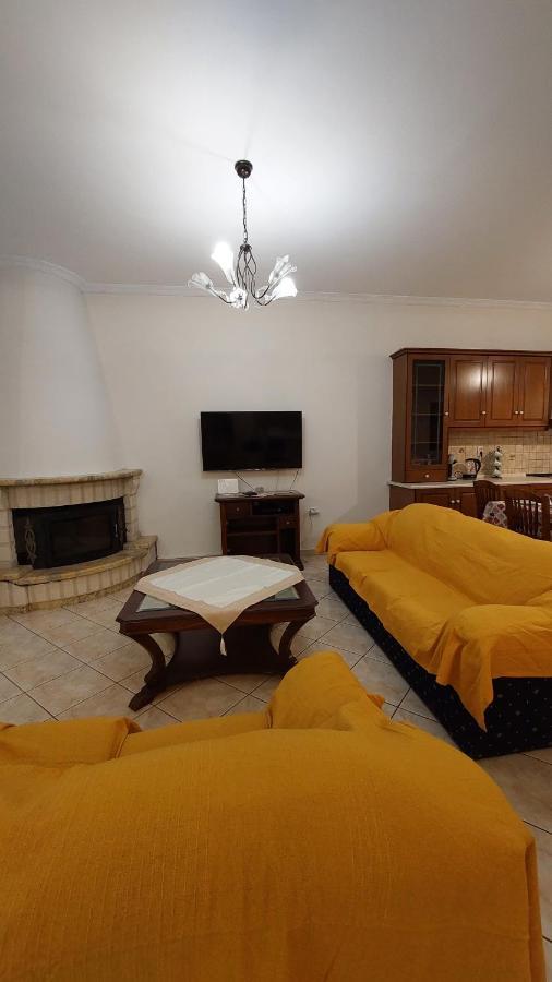 Kallistimon House Holiday home Ipsos